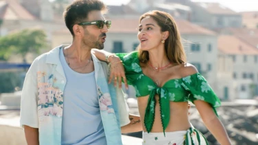 Tu Meri Main Tera Main Tera Tu Meri film trailer button