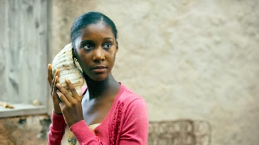 Hanami film trailer button