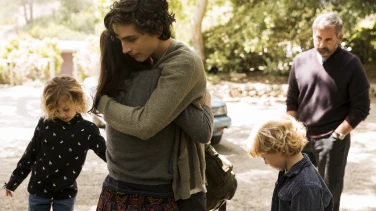 Beautiful Boy film trailer button