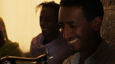 Tant qu'il pleut en amerique film trailer button