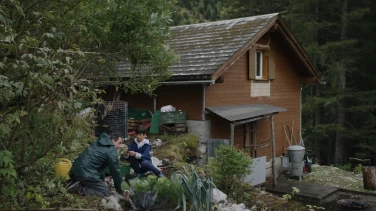 Réduit film trailer button