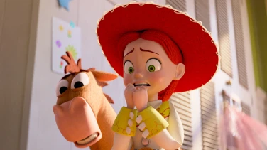 Toy Story 5 film trailer button