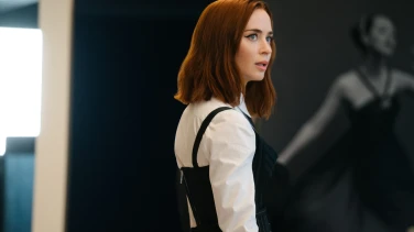 The Devil Wears Prada 2 film trailer button