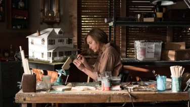 Hereditary film trailer button