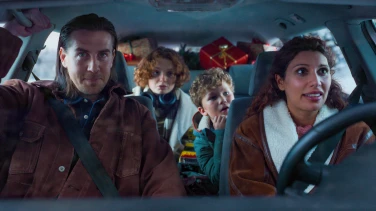 Mission Mäusejagd - Chaos unterm Weihnachtsbaum film trailer button