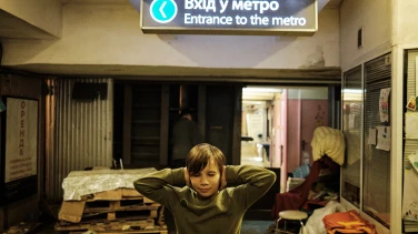 Photophobia film trailer button