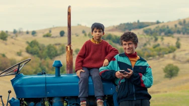 DJ Ahmet film trailer button