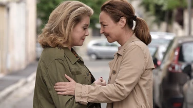 La Sage femme film trailer button