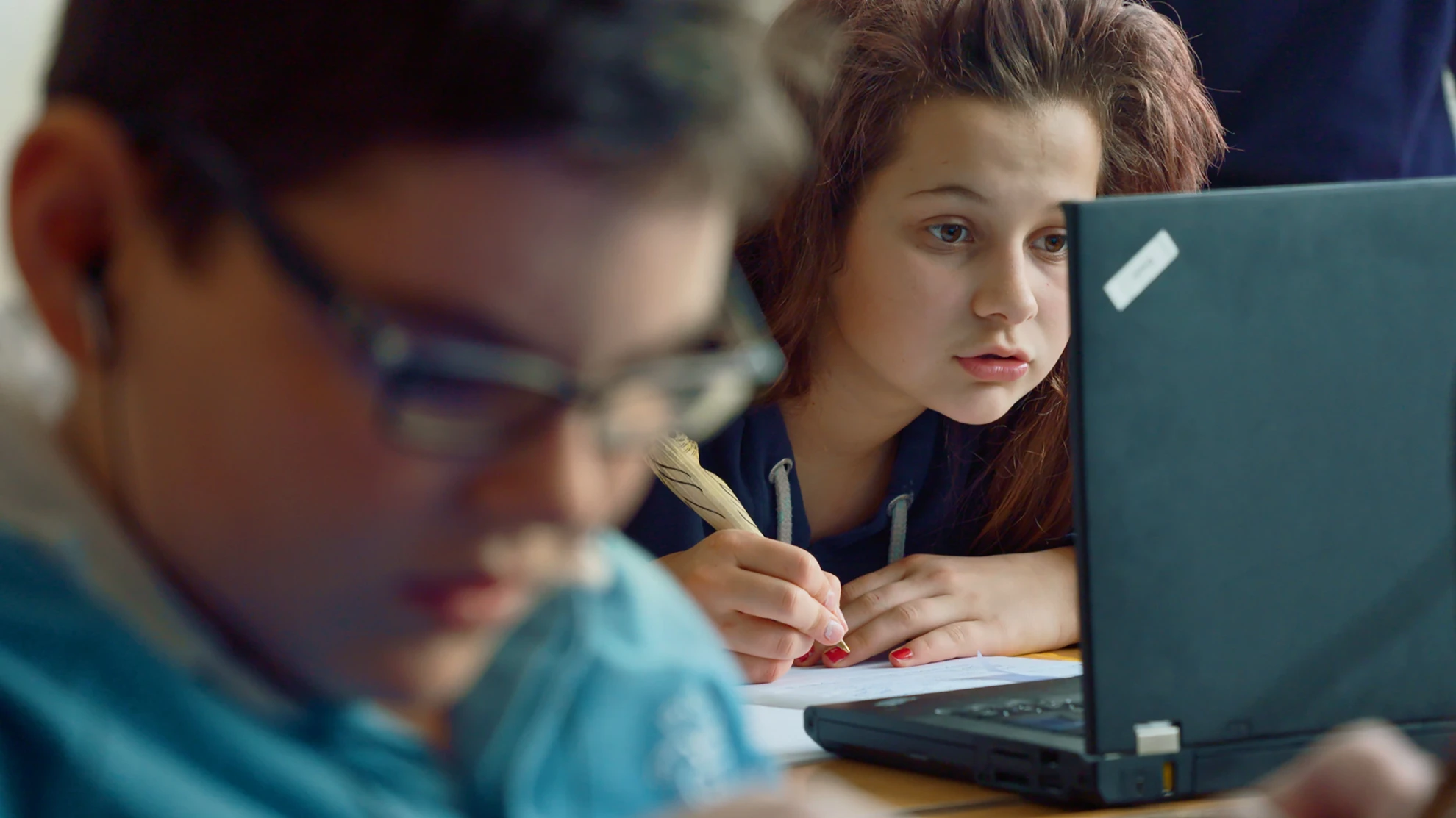 Bratsch - Ein Dorf macht Schule hero banner image placeholder