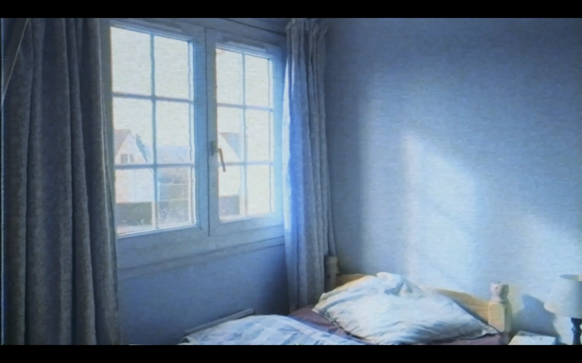 Une mère / One Mother hero banner image