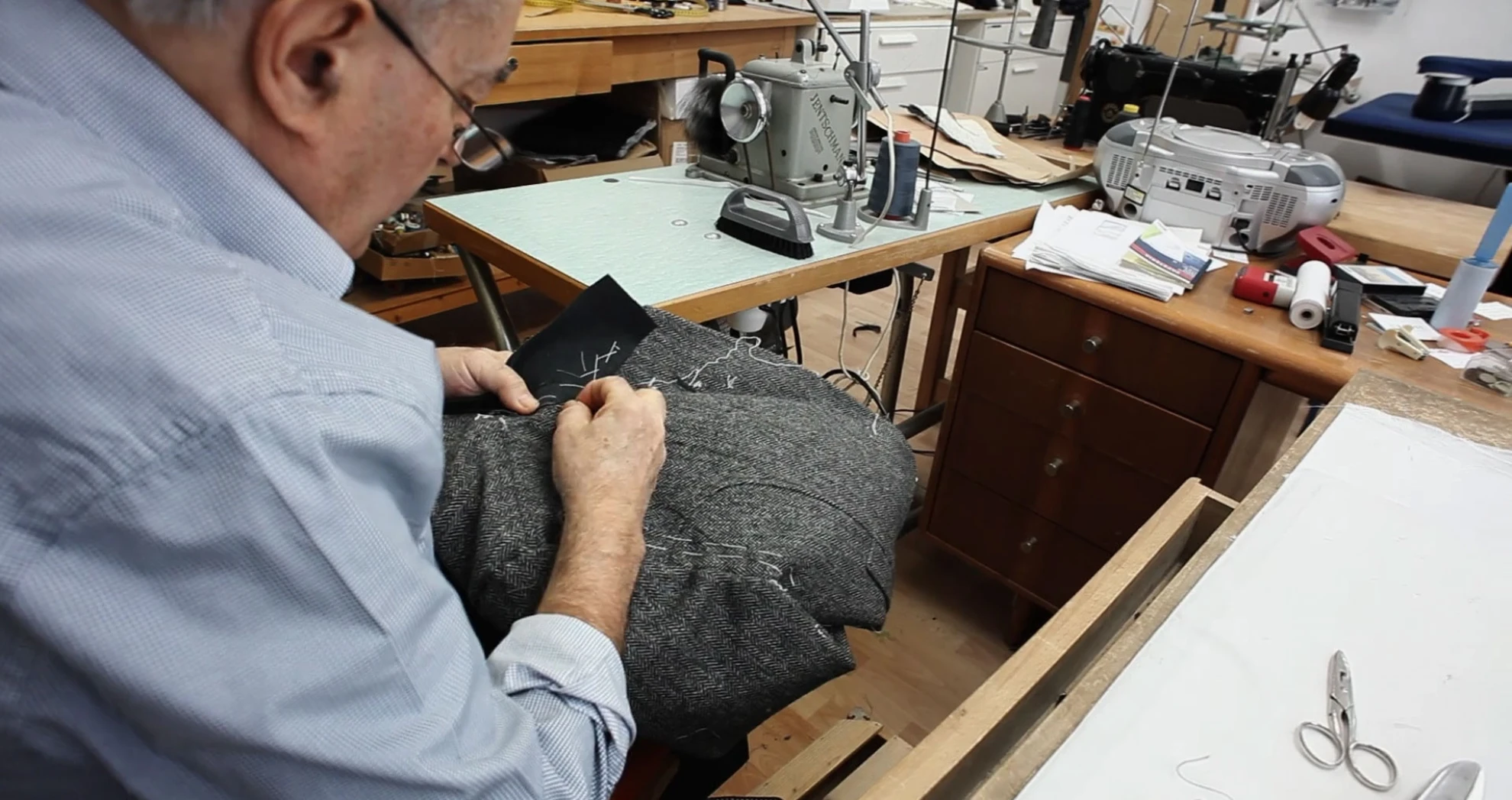 Ly-Ling & Herr Urgesi hero banner image placeholder