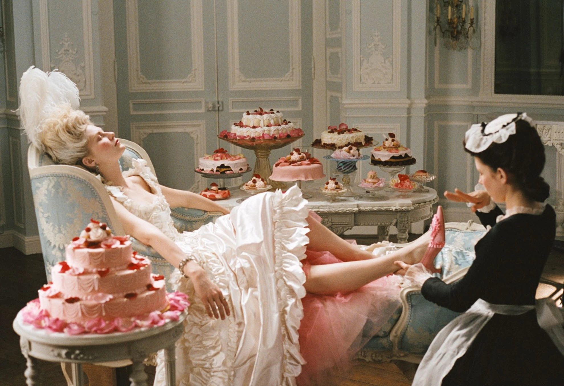 Marie-Antoinette hero banner image