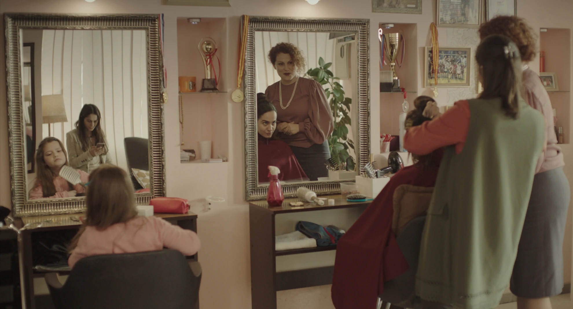 Future Selves - Kurzfilmblock hero banner image placeholder