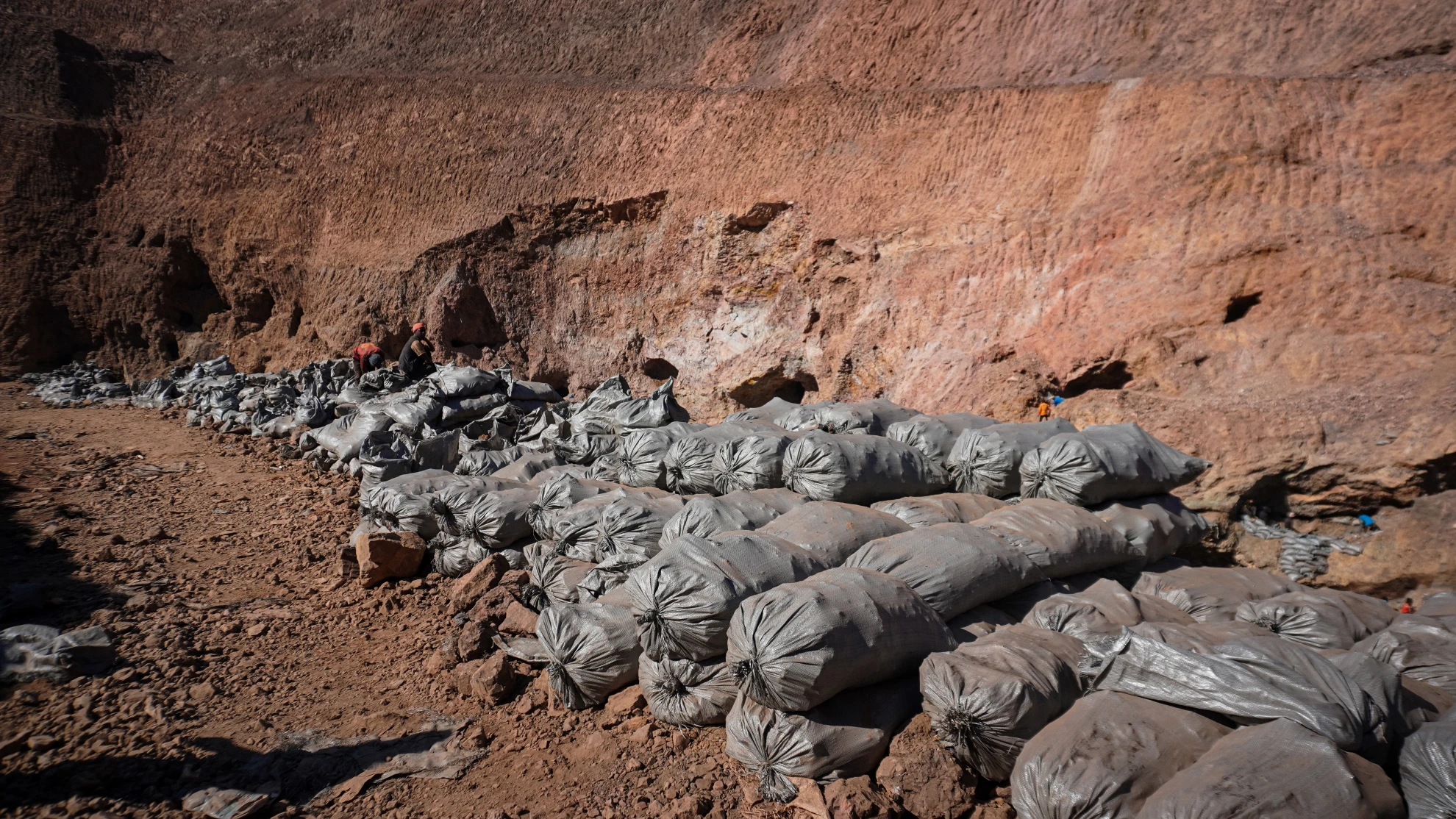 Mikuba hero banner image placeholder