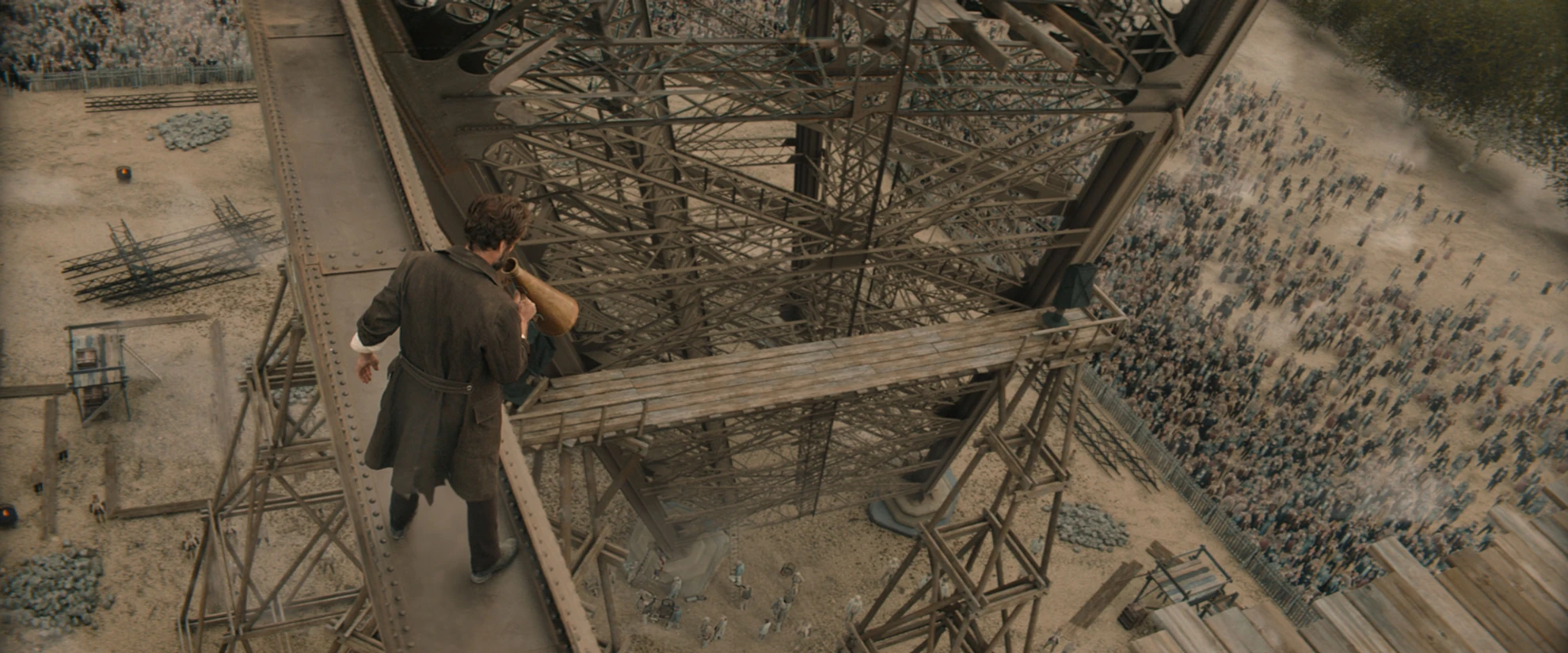 Eiffel hero banner image placeholder