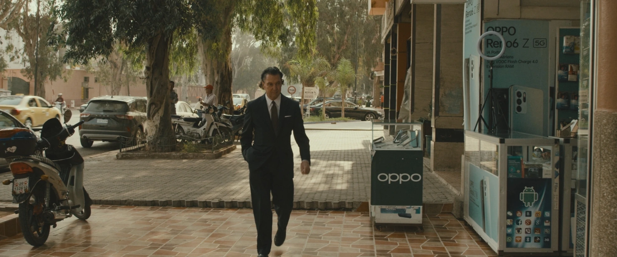 Alles über Martin Suter. Ausser die Wahrheit. hero banner image placeholder