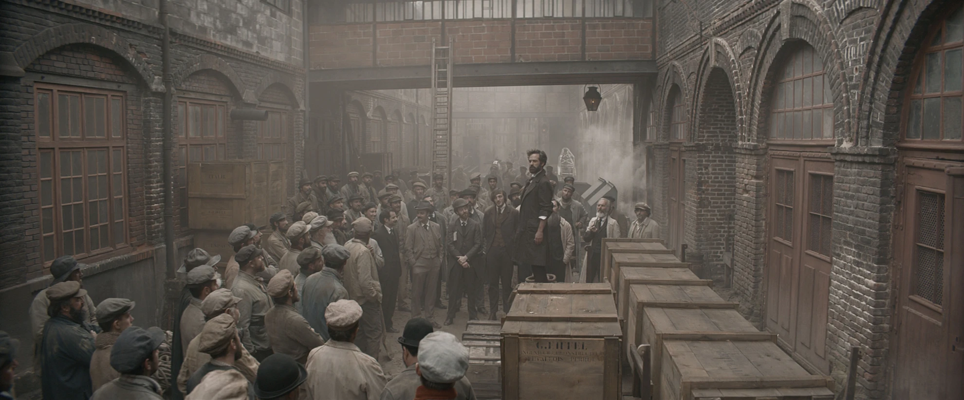 Eiffel hero banner image placeholder