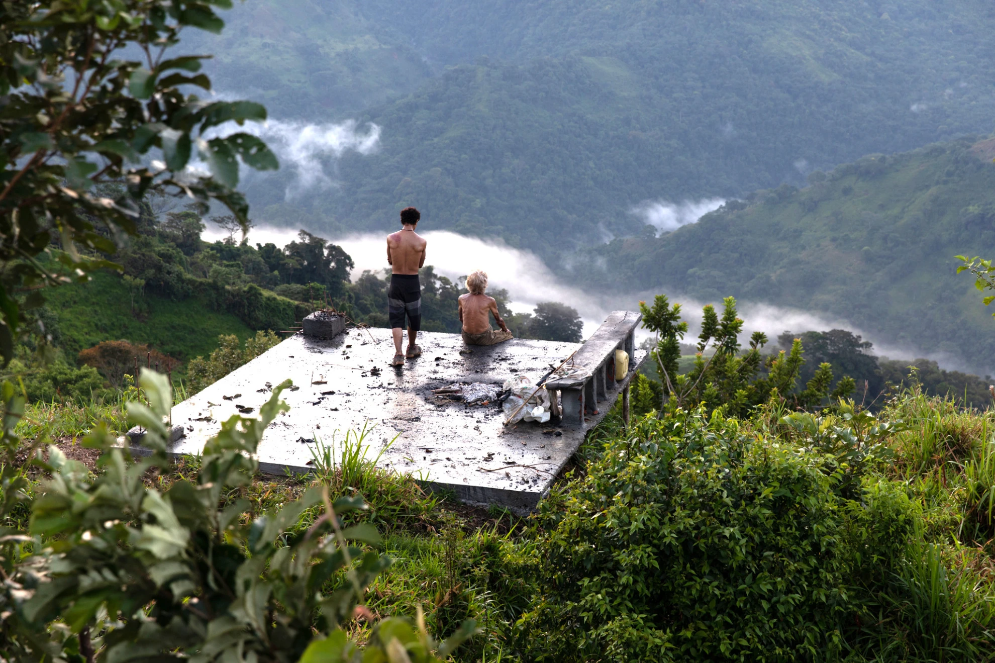 Los reyes del mundo hero banner image placeholder