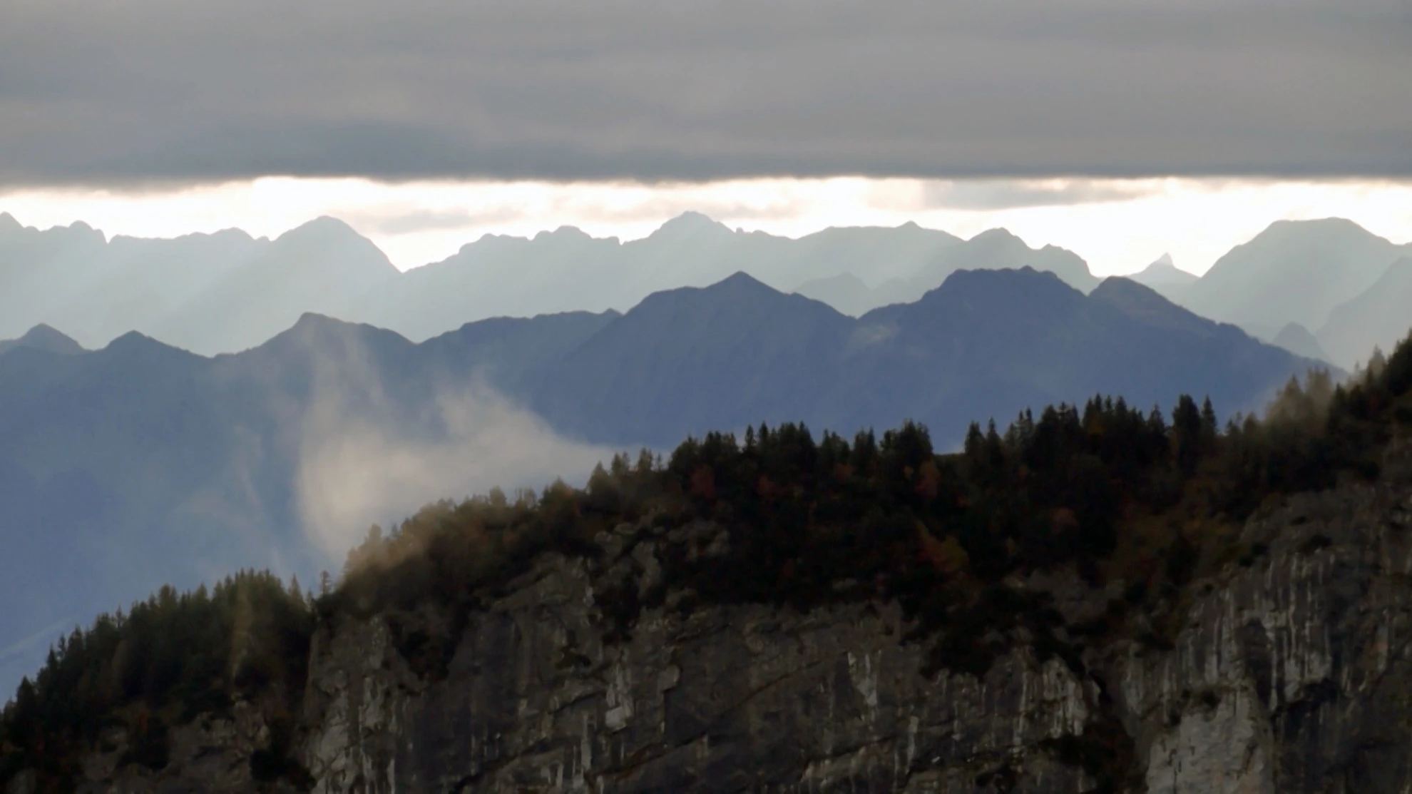 Zwischenwelten hero banner image placeholder