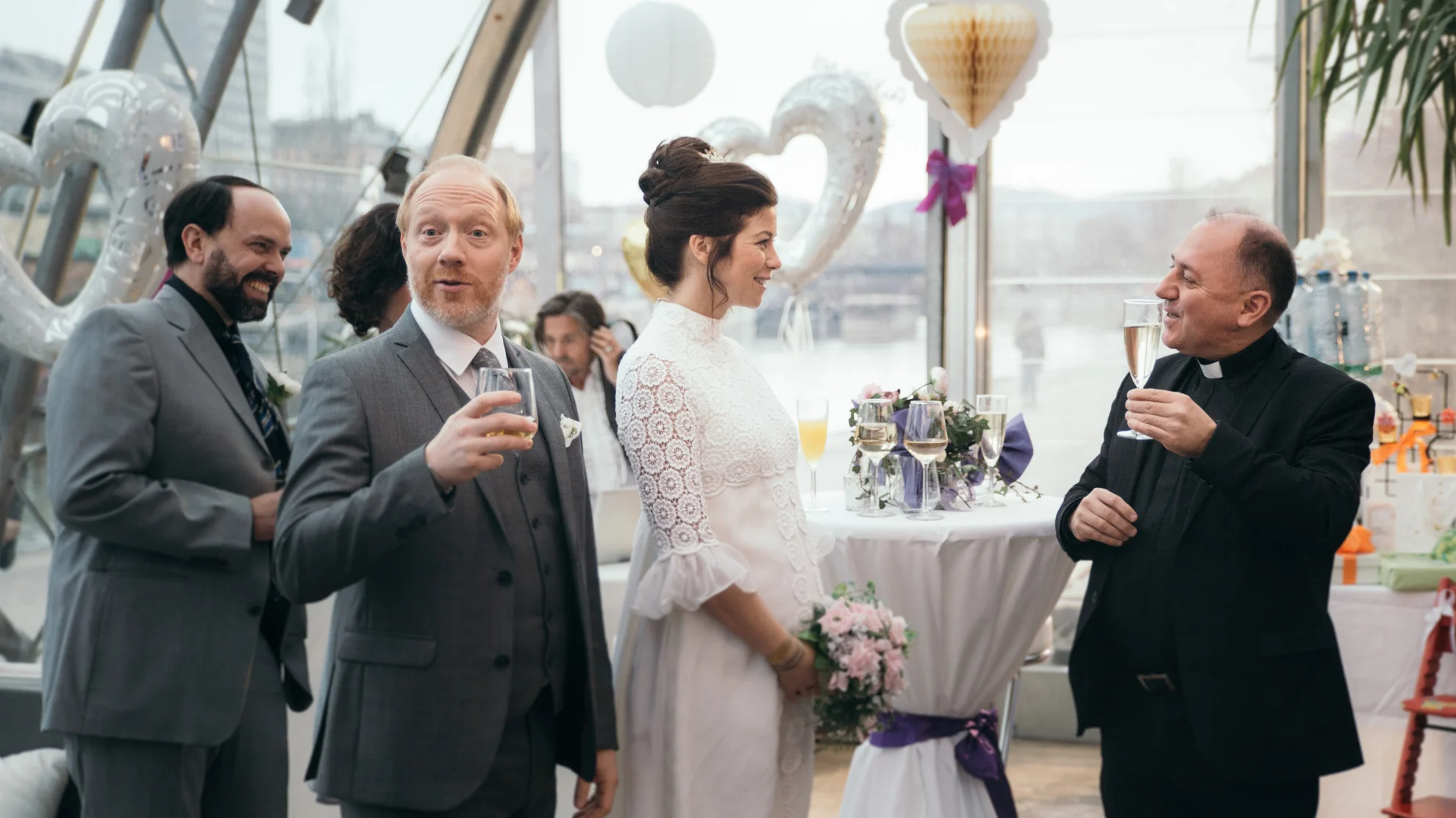 Womit haben wir das verdient? hero banner image placeholder