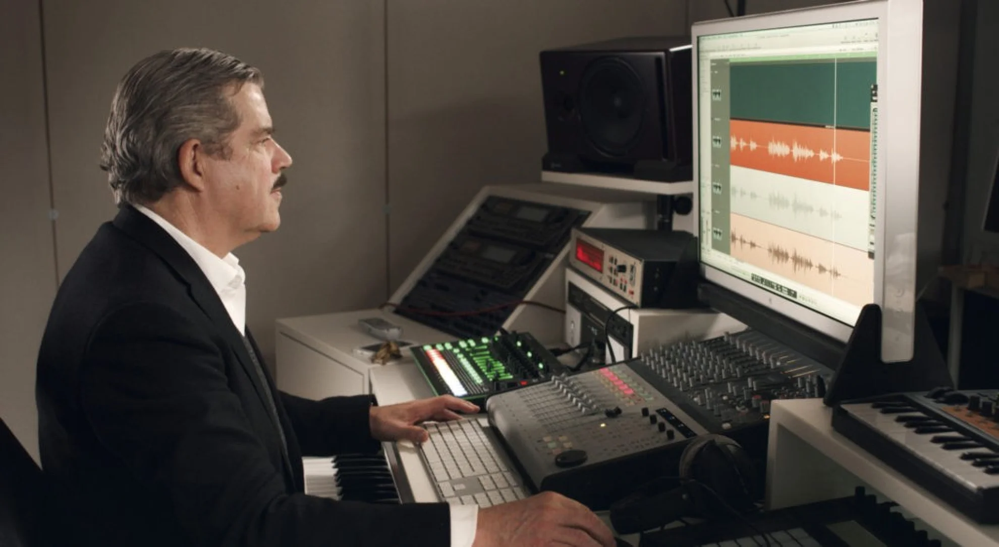 Glow hero banner image placeholder