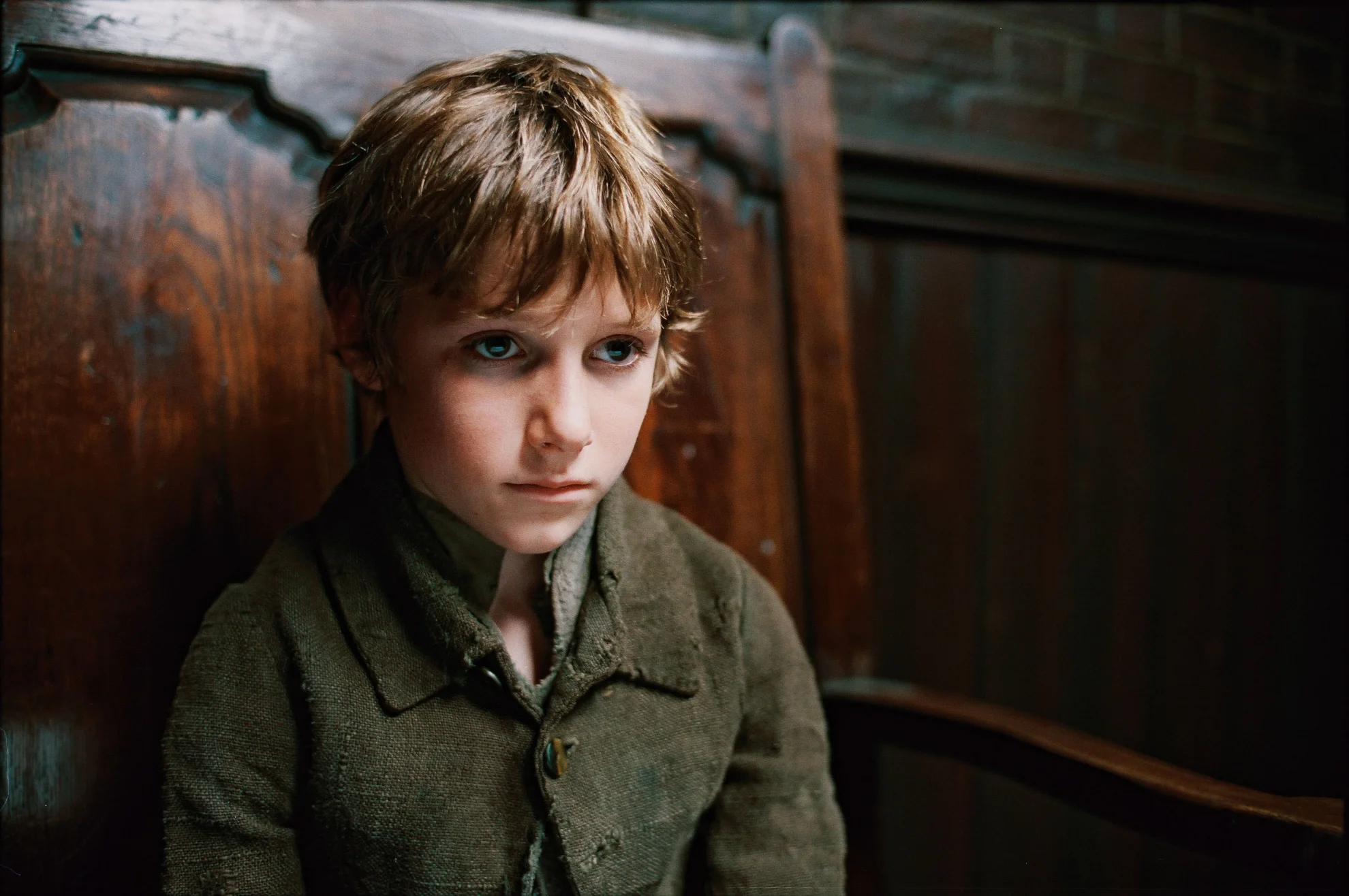 Oliver Twist hero banner image