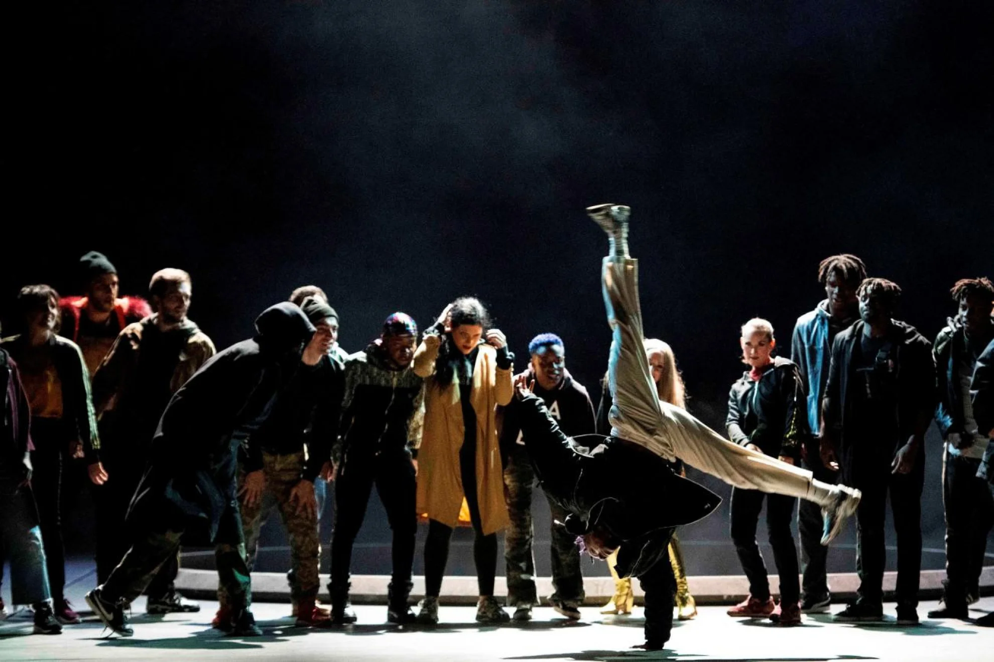 Indes galantes hero banner image placeholder