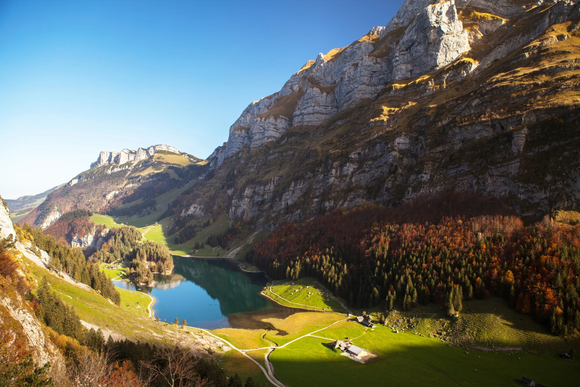 Alpzyt hero banner image placeholder