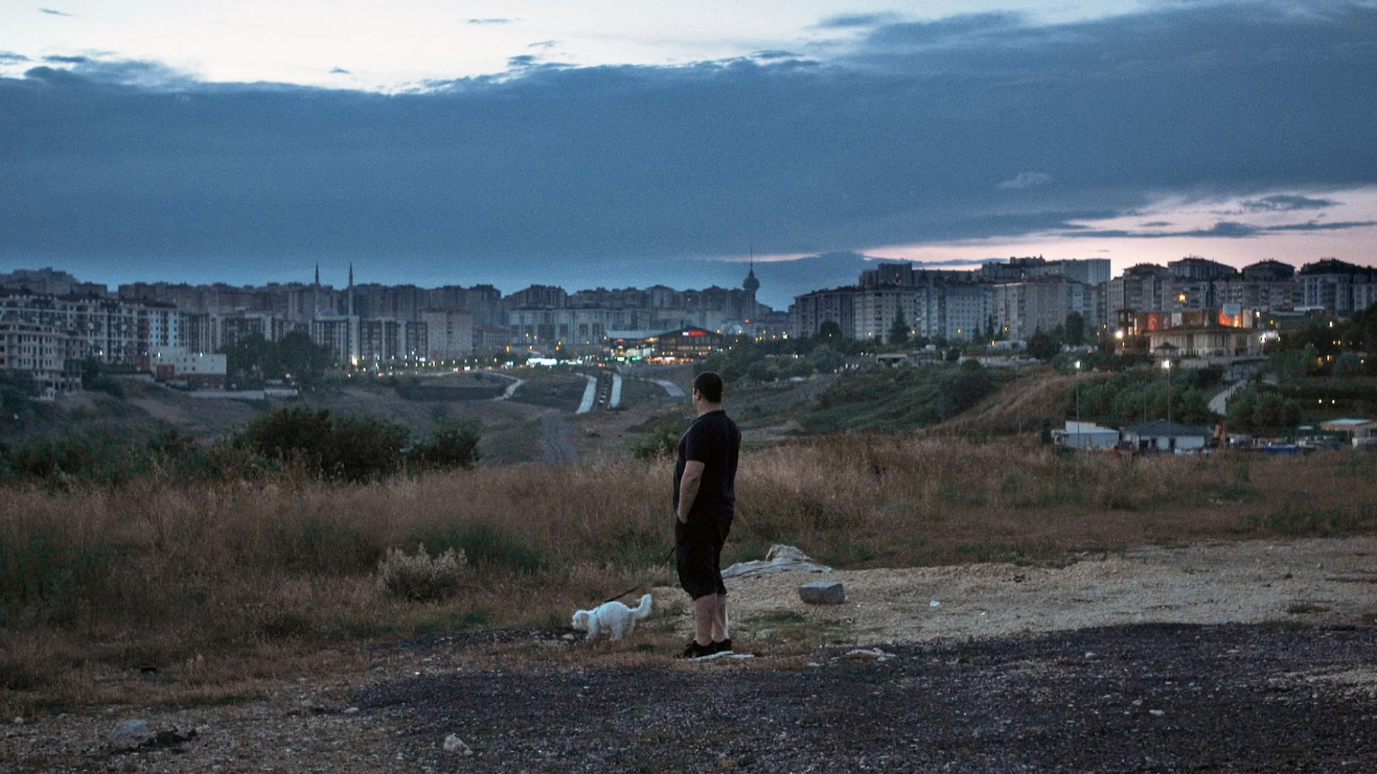 Arada - Verbannt in eine fremde Heimat hero banner image placeholder