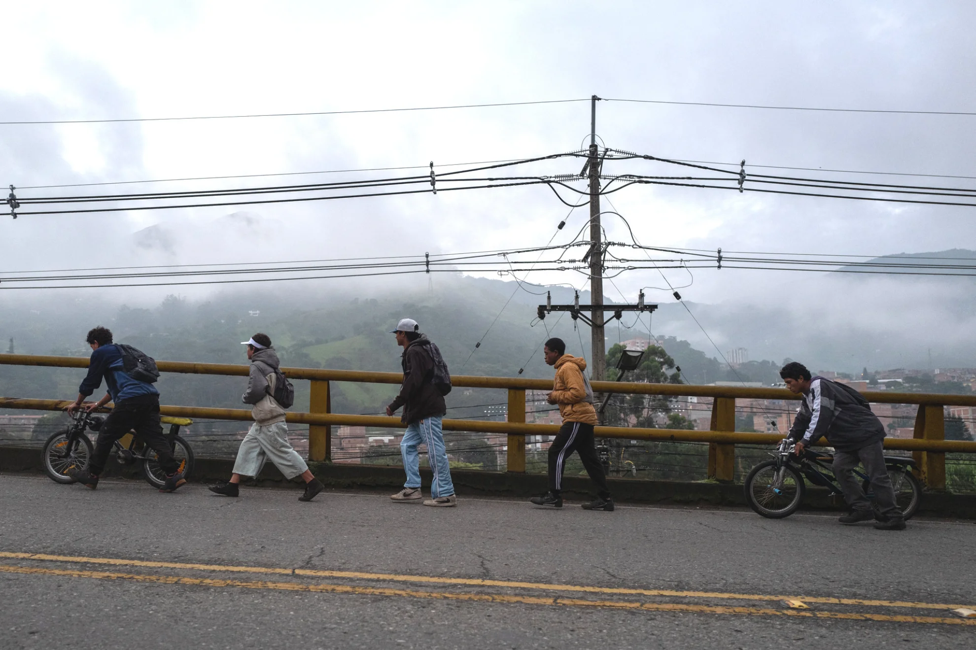 Los reyes del mundo hero banner image placeholder