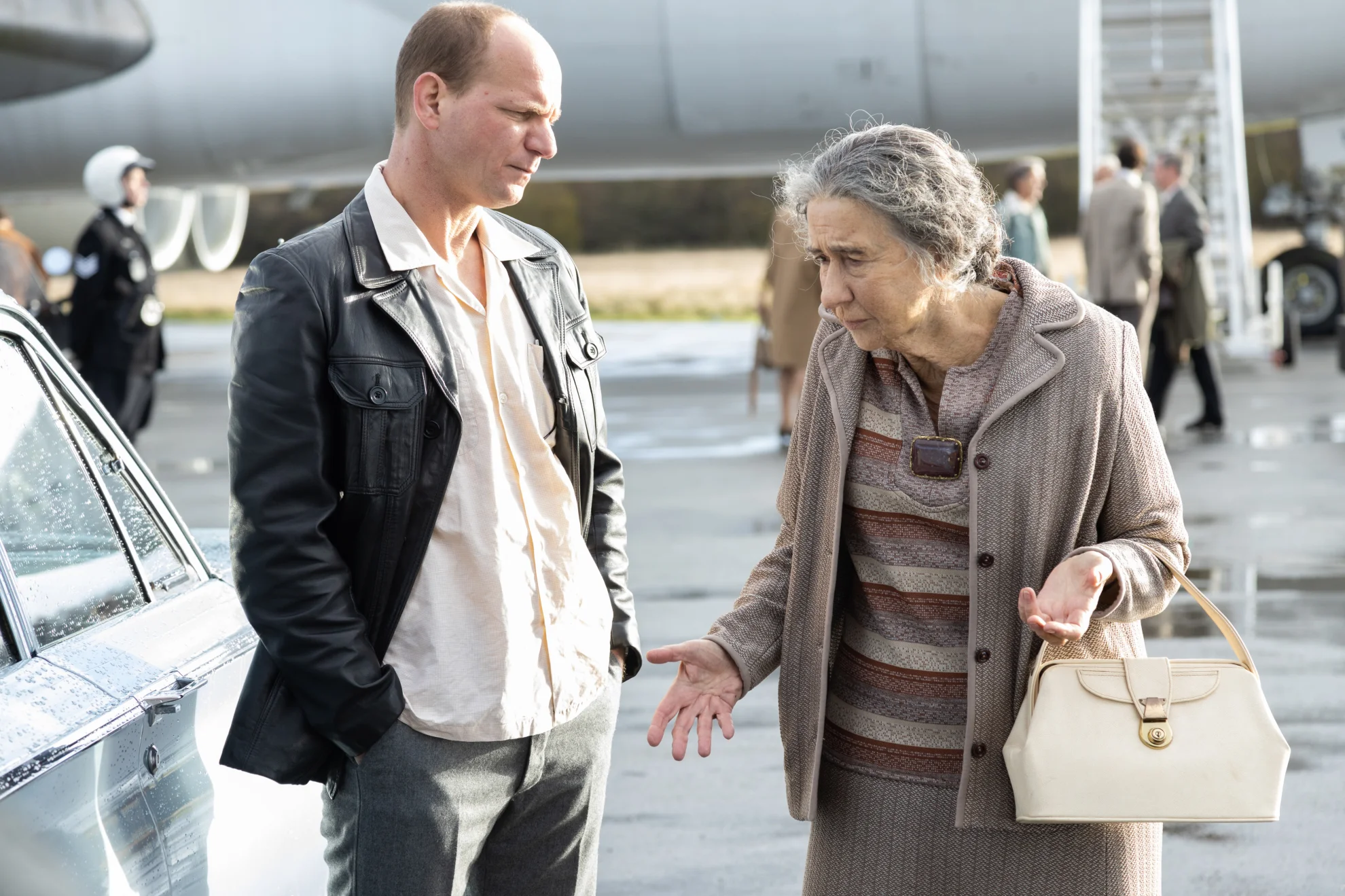 Golda hero banner image placeholder