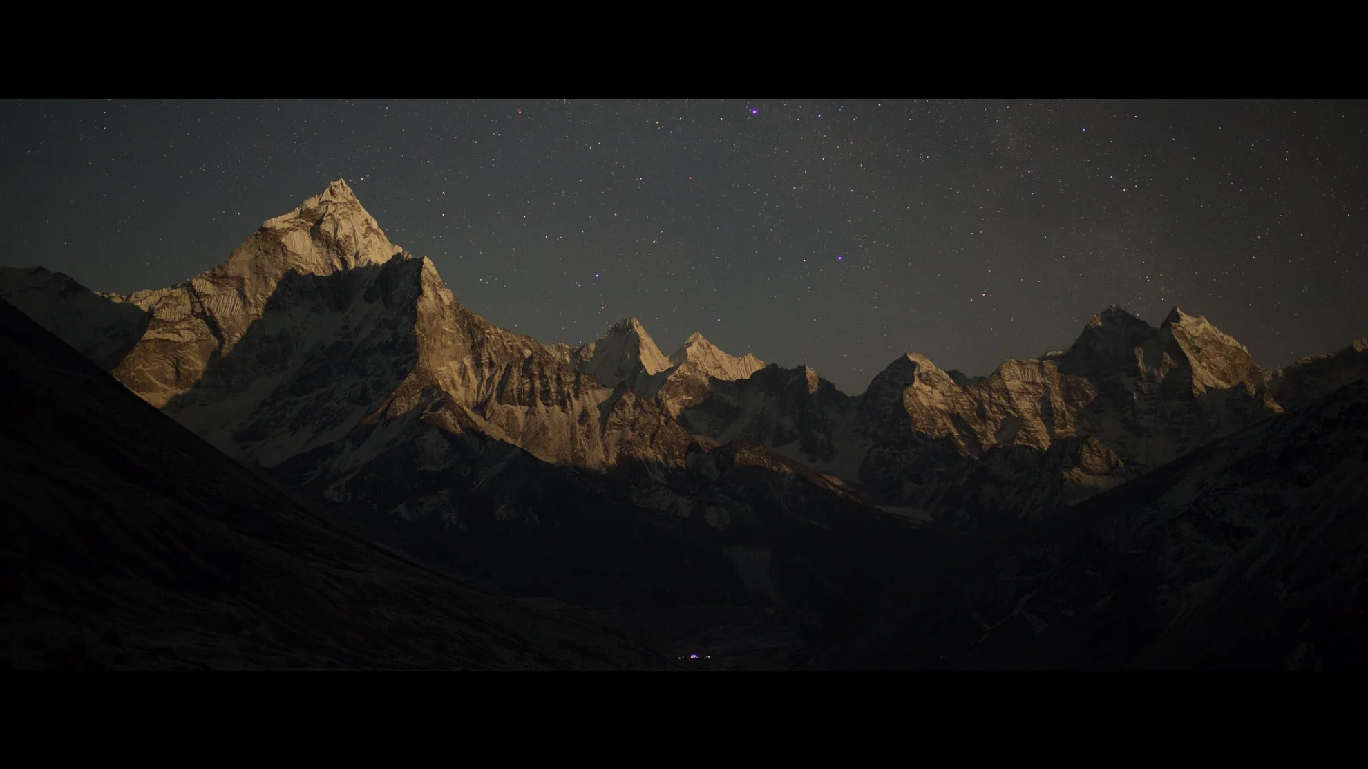 Mountain hero banner image placeholder