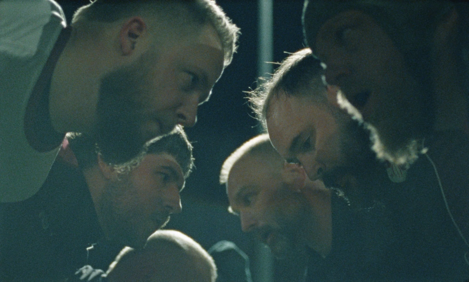 Kurzfilmwettbewerb: Still Standing hero banner image