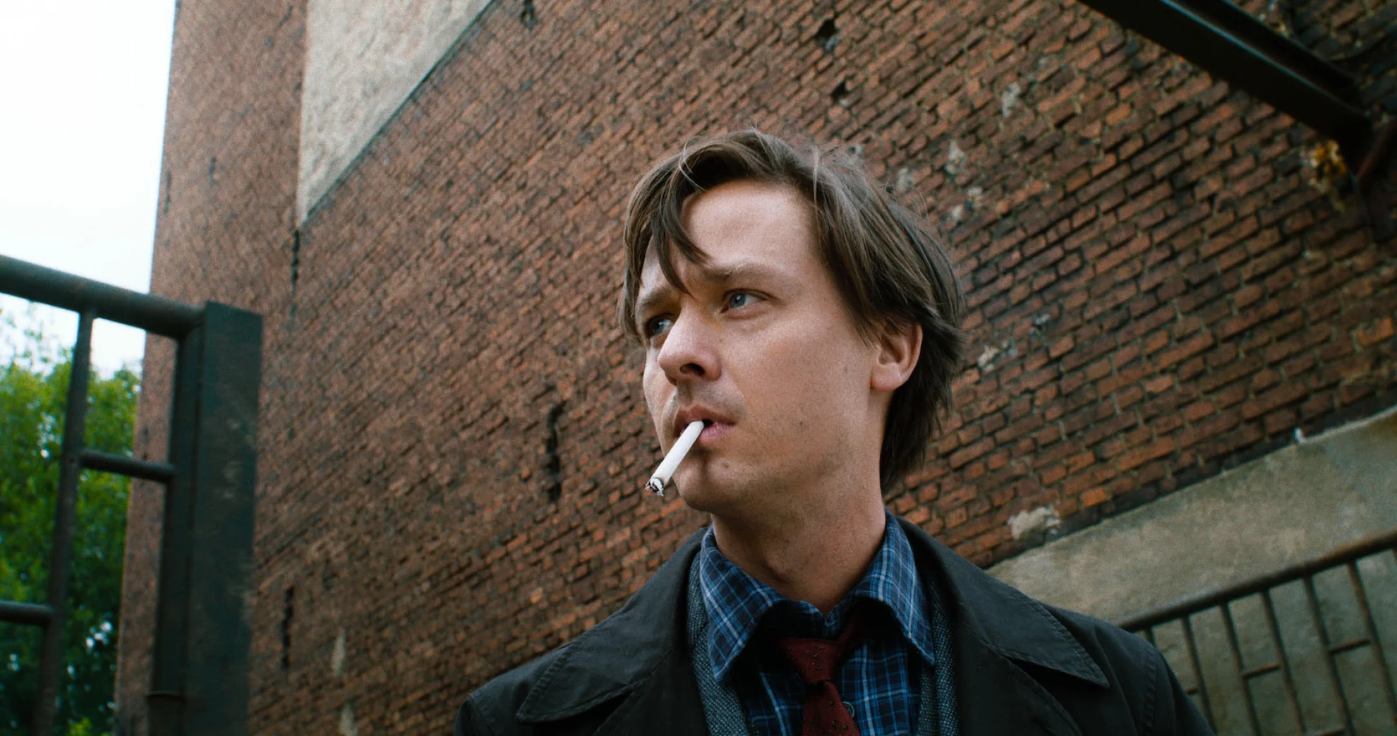 Fabian oder der Gang vor die Hunde hero banner image