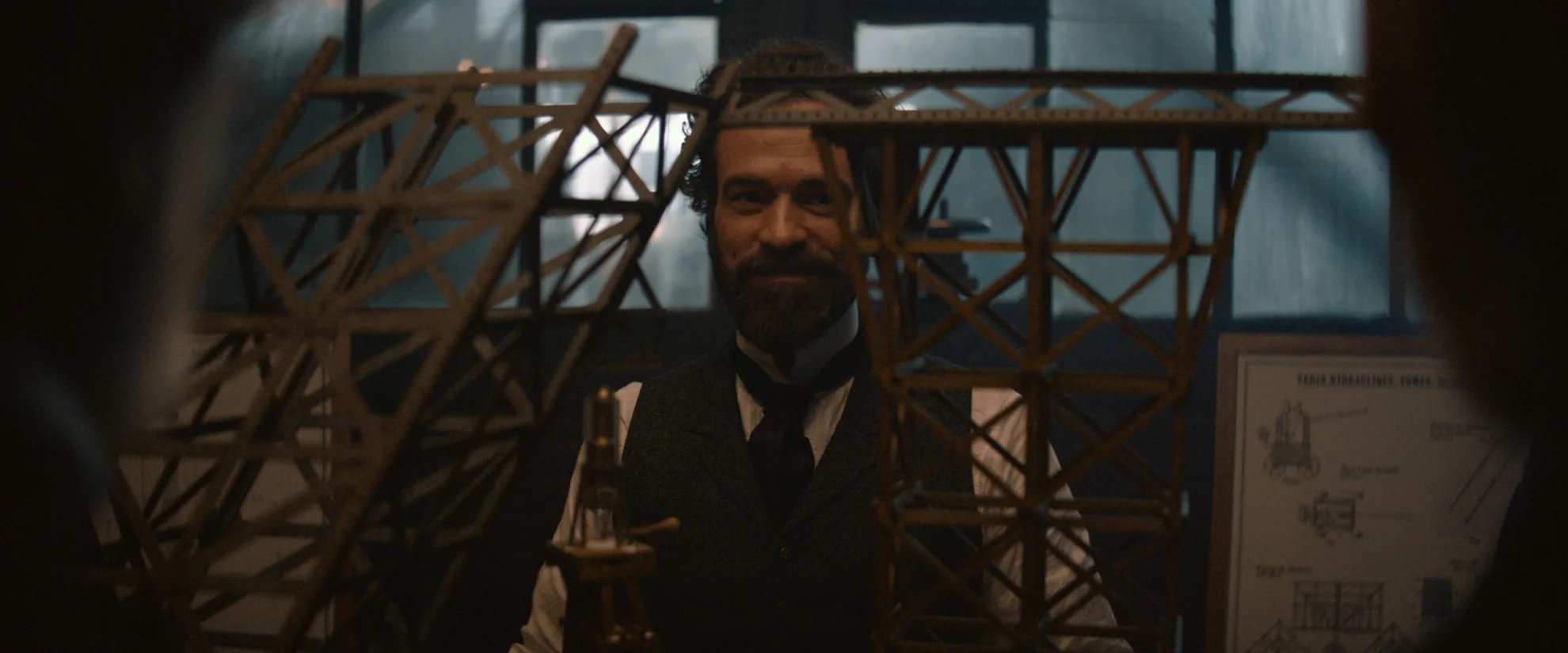 Eiffel hero banner image placeholder