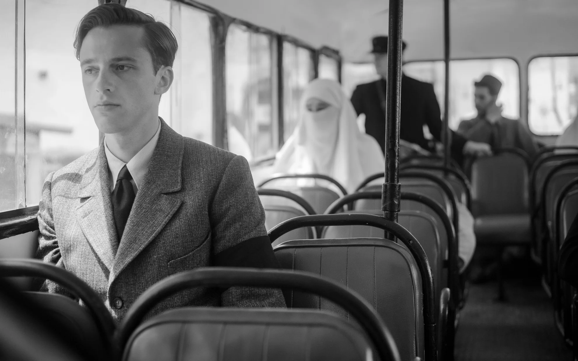 L'étranger hero banner image placeholder