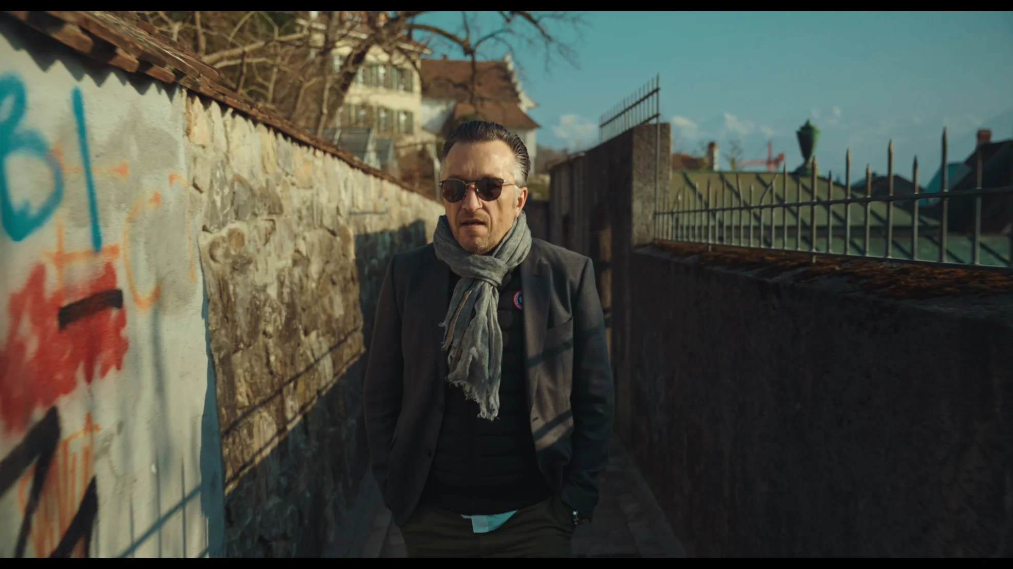 Lukas Bärfuss - Schriftsteller hero banner image