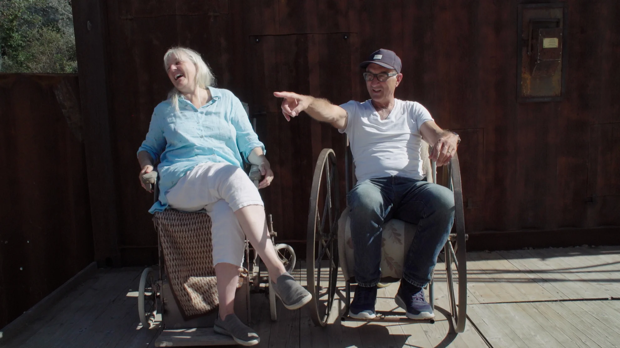 Karl's kühne Gassenschau - Ein Abgang mit Paukenschlag hero banner image placeholder